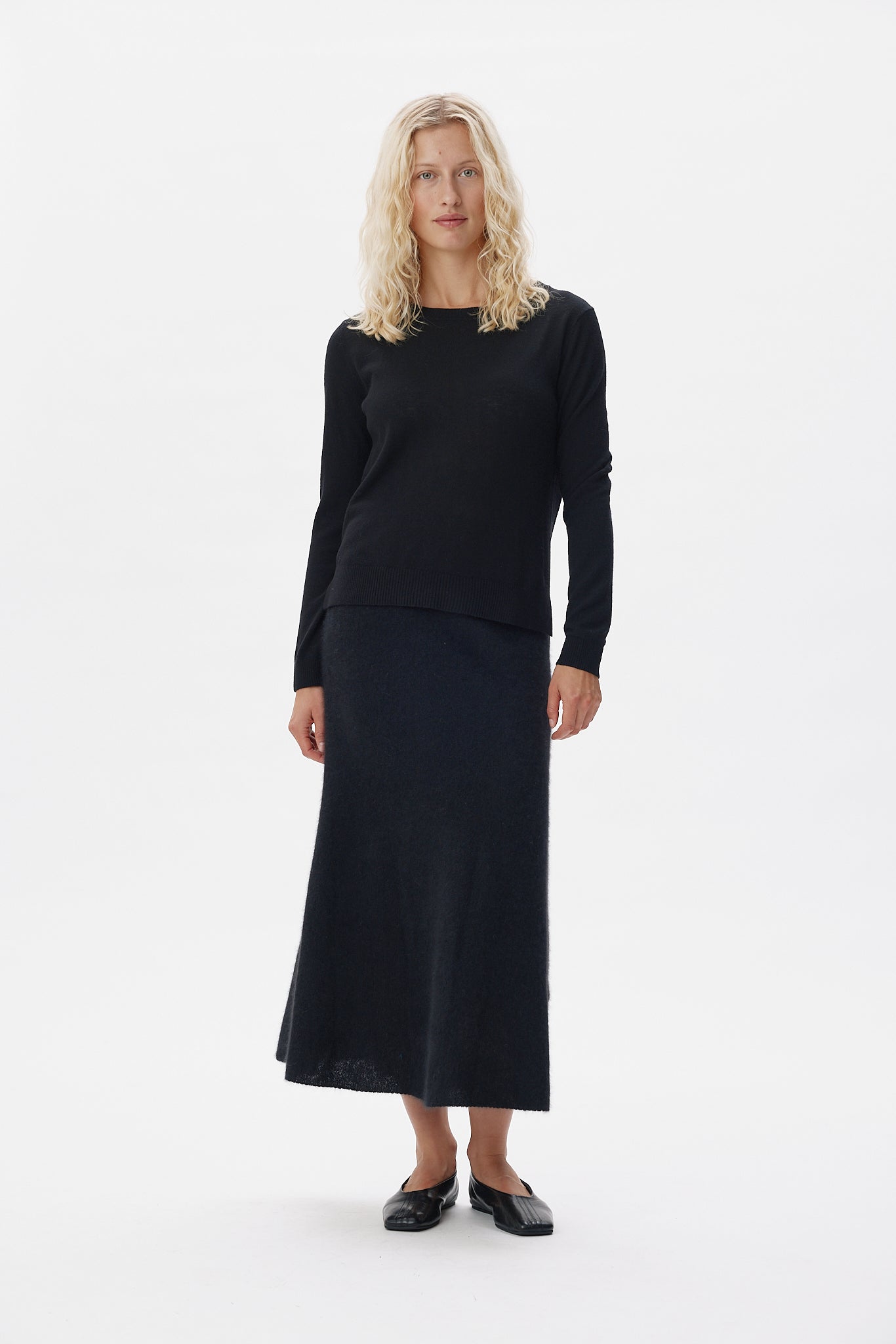 MAQUINZA SWEATER | Black