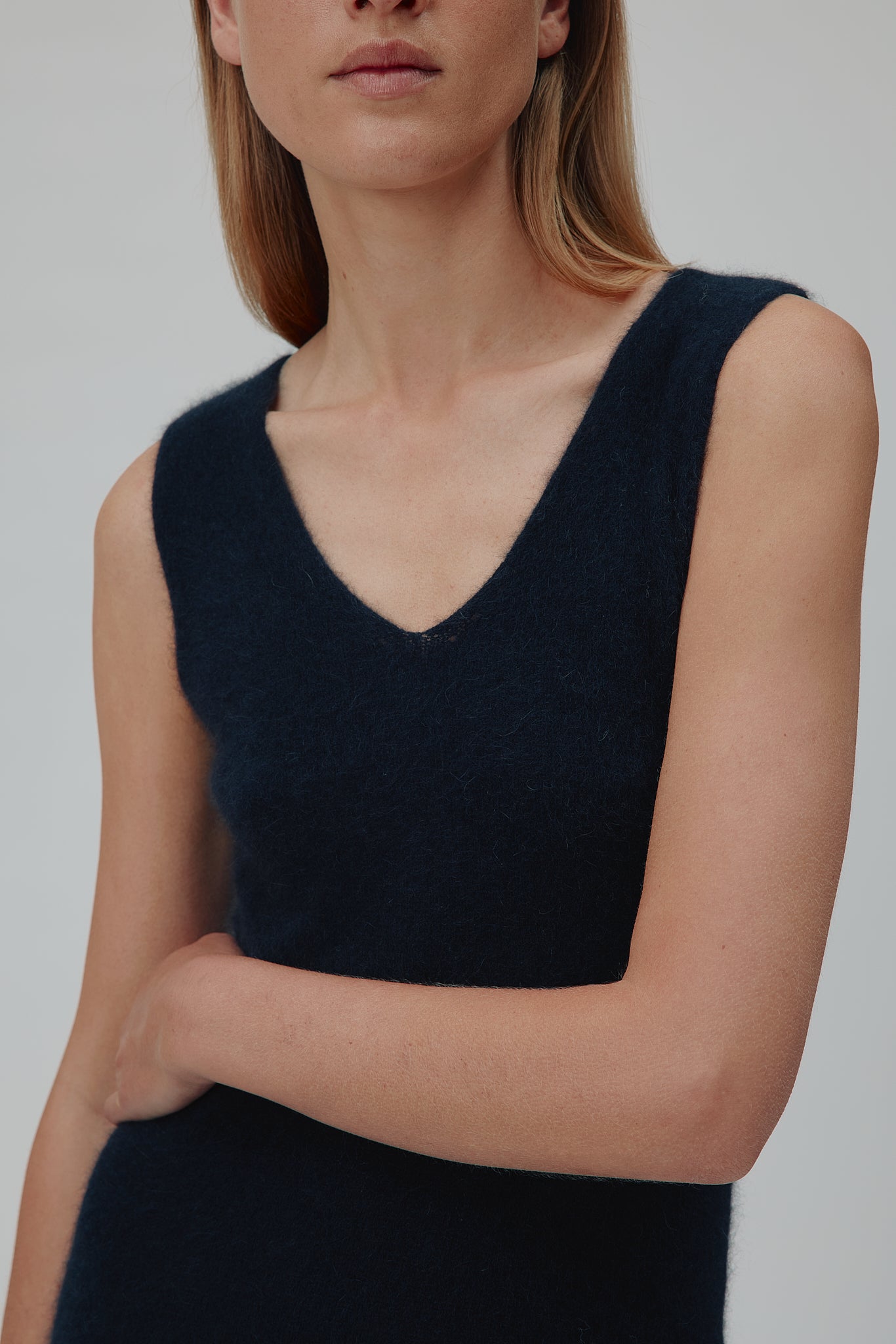 72237_7090_Detail.jpg media file