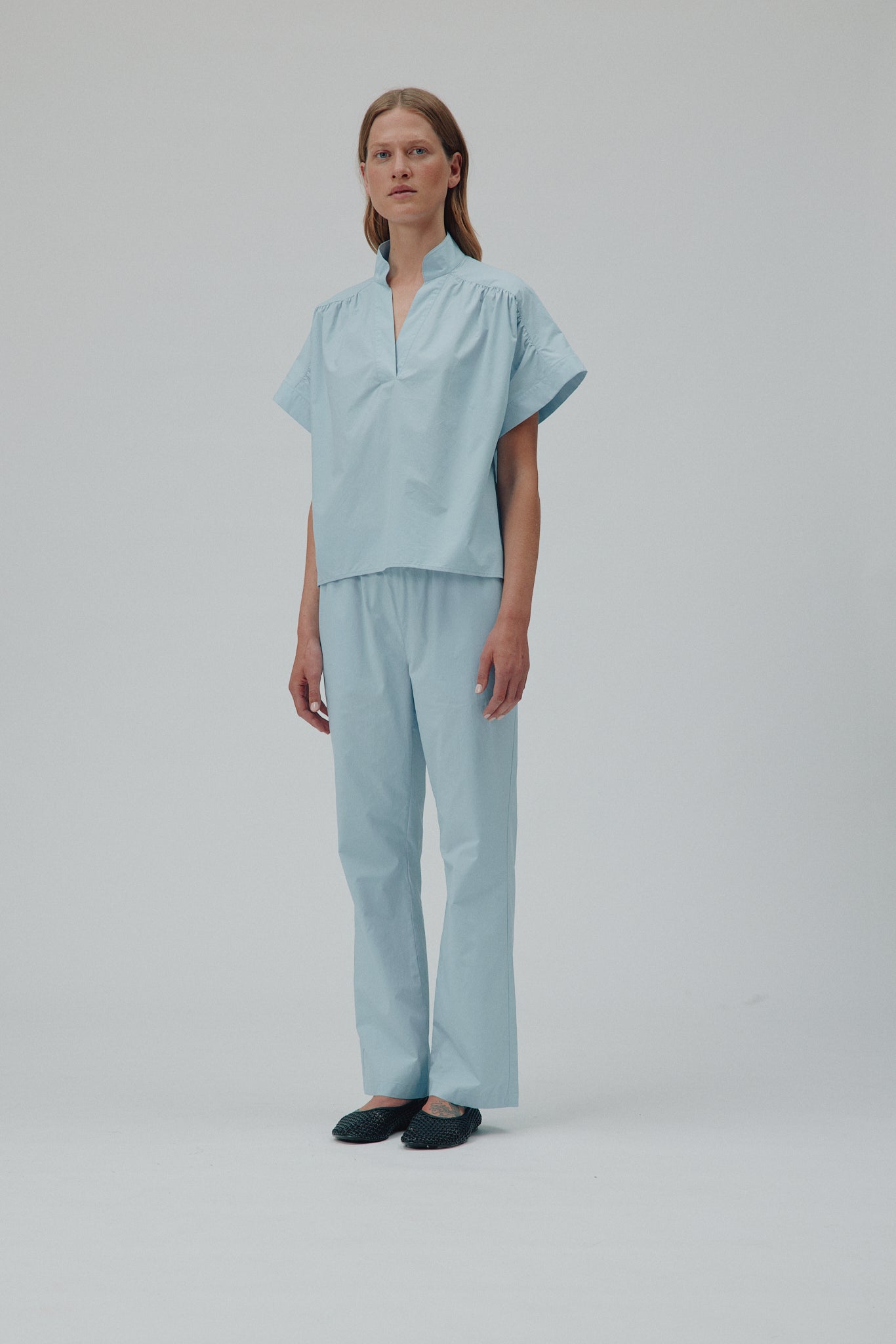 72247_3191_Lookfront.jpg media file