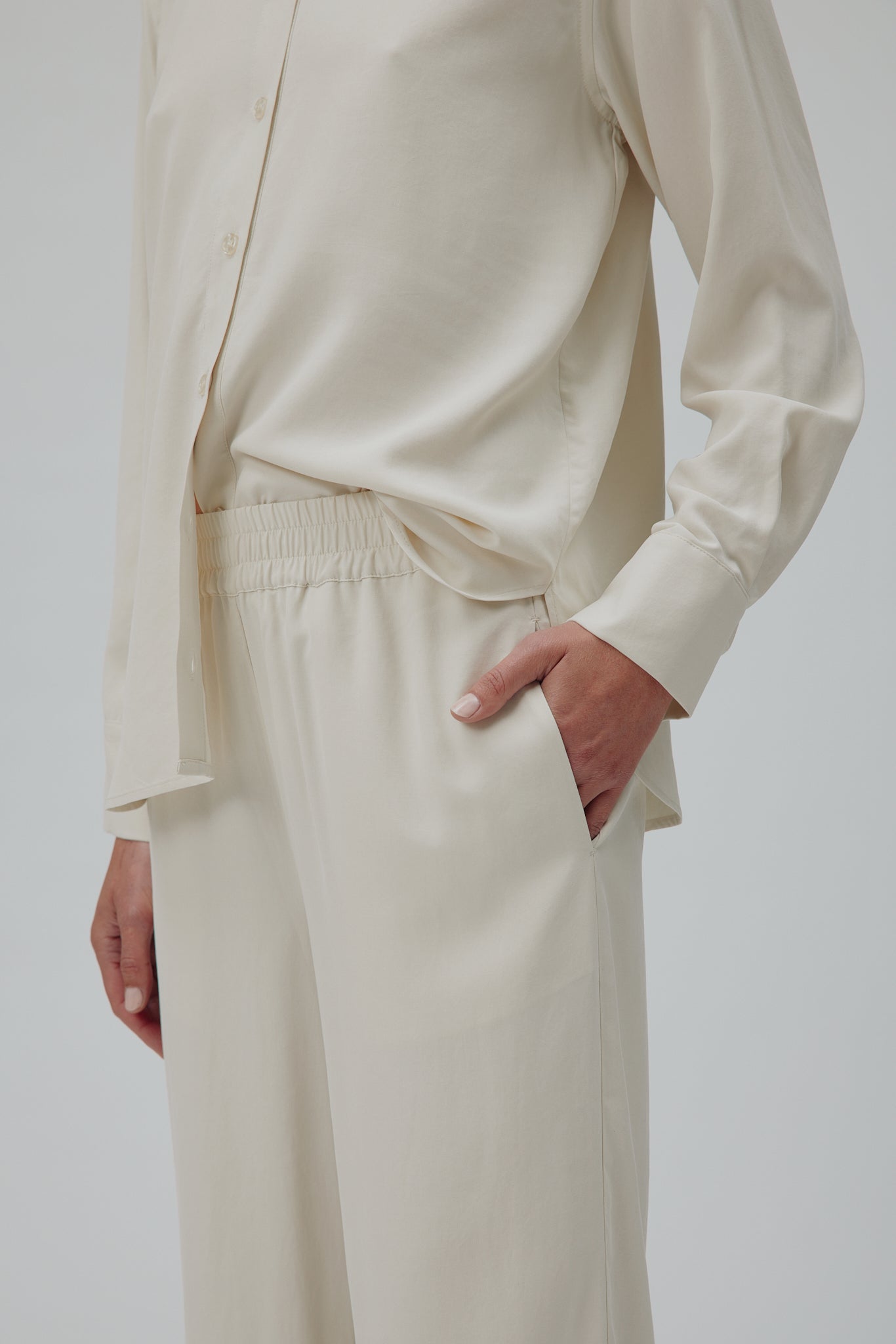 72249_1012_Detail2.jpg media file