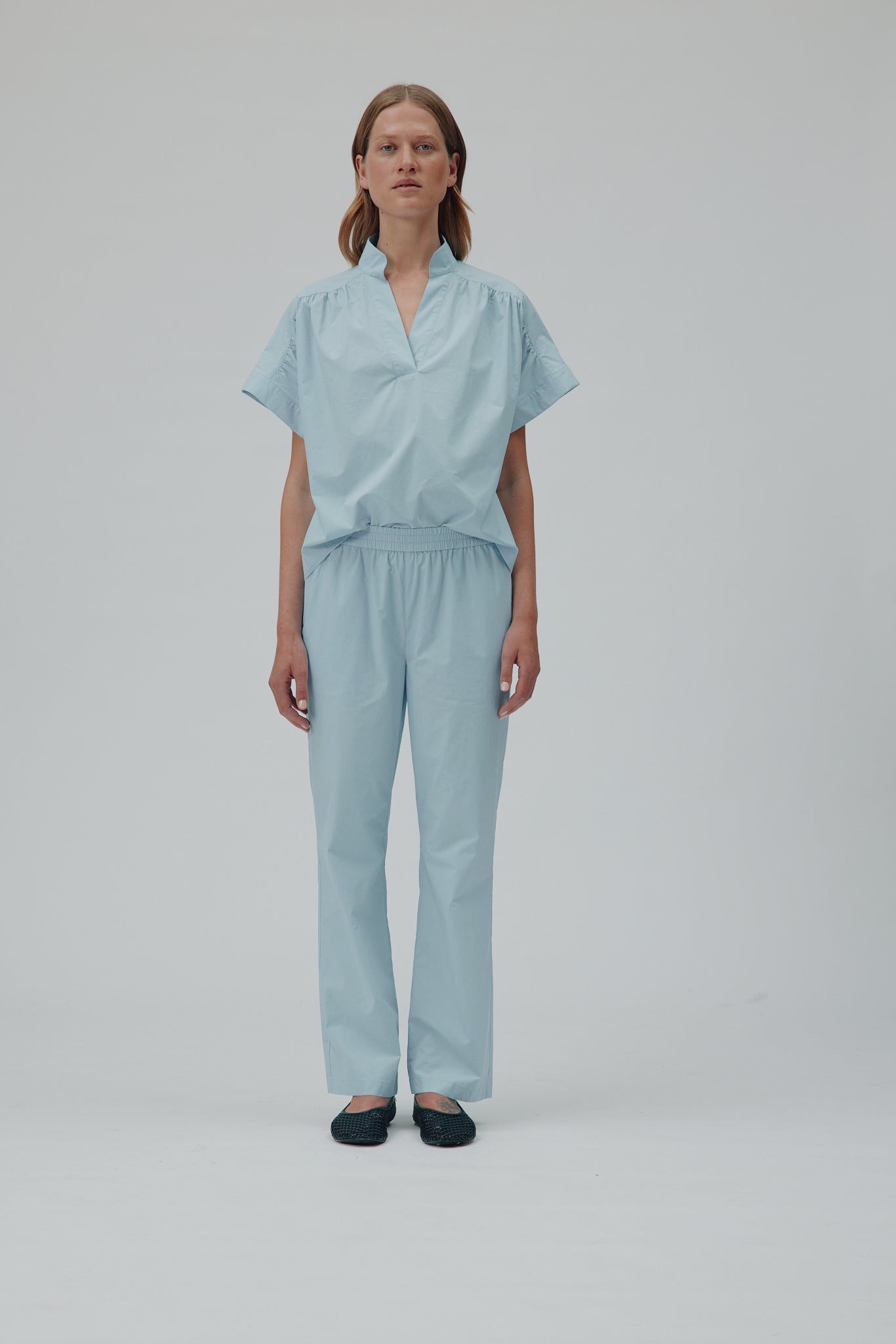 72254_3191_Lookfront.jpg media file