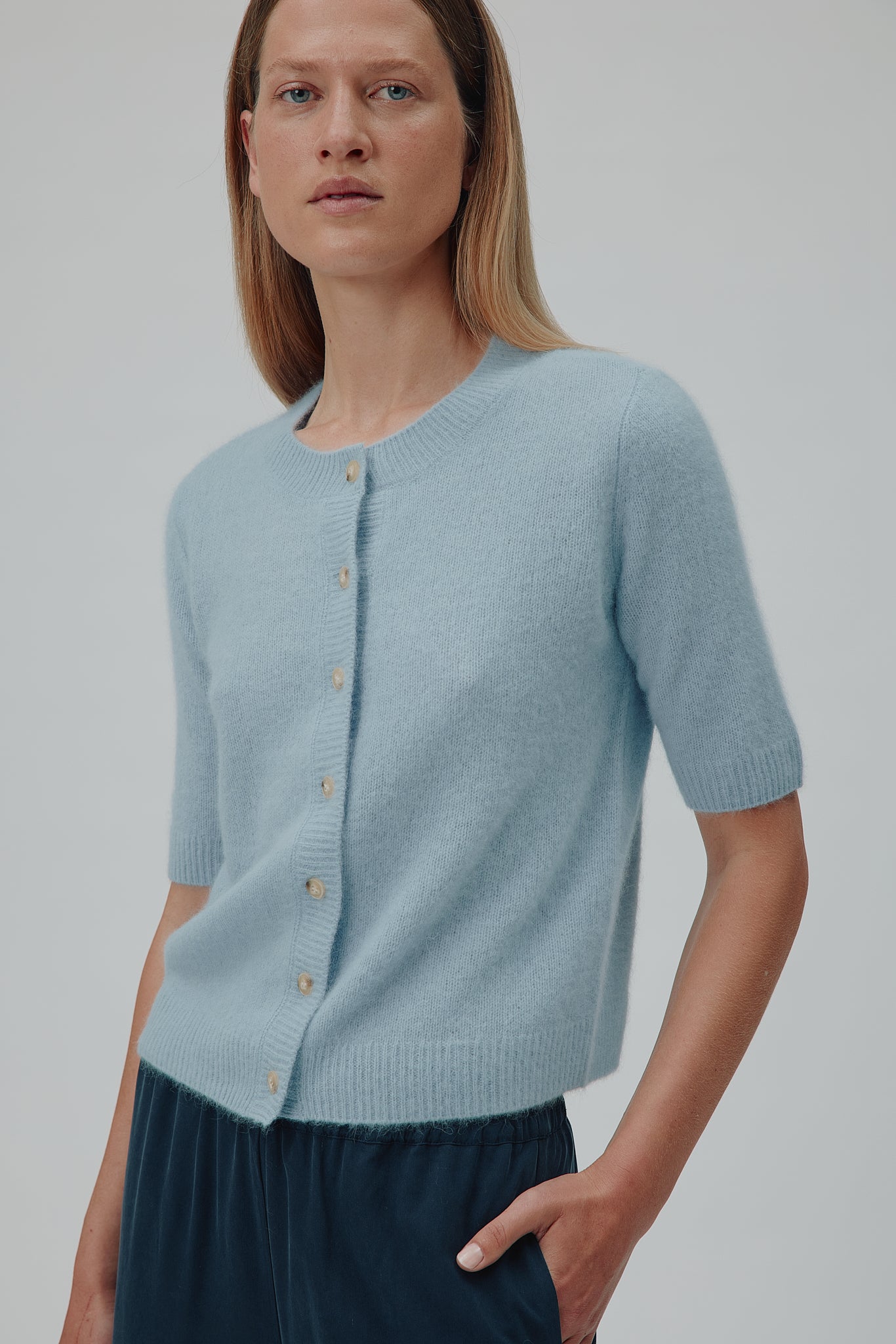 72276_3191_Detail.jpg media file