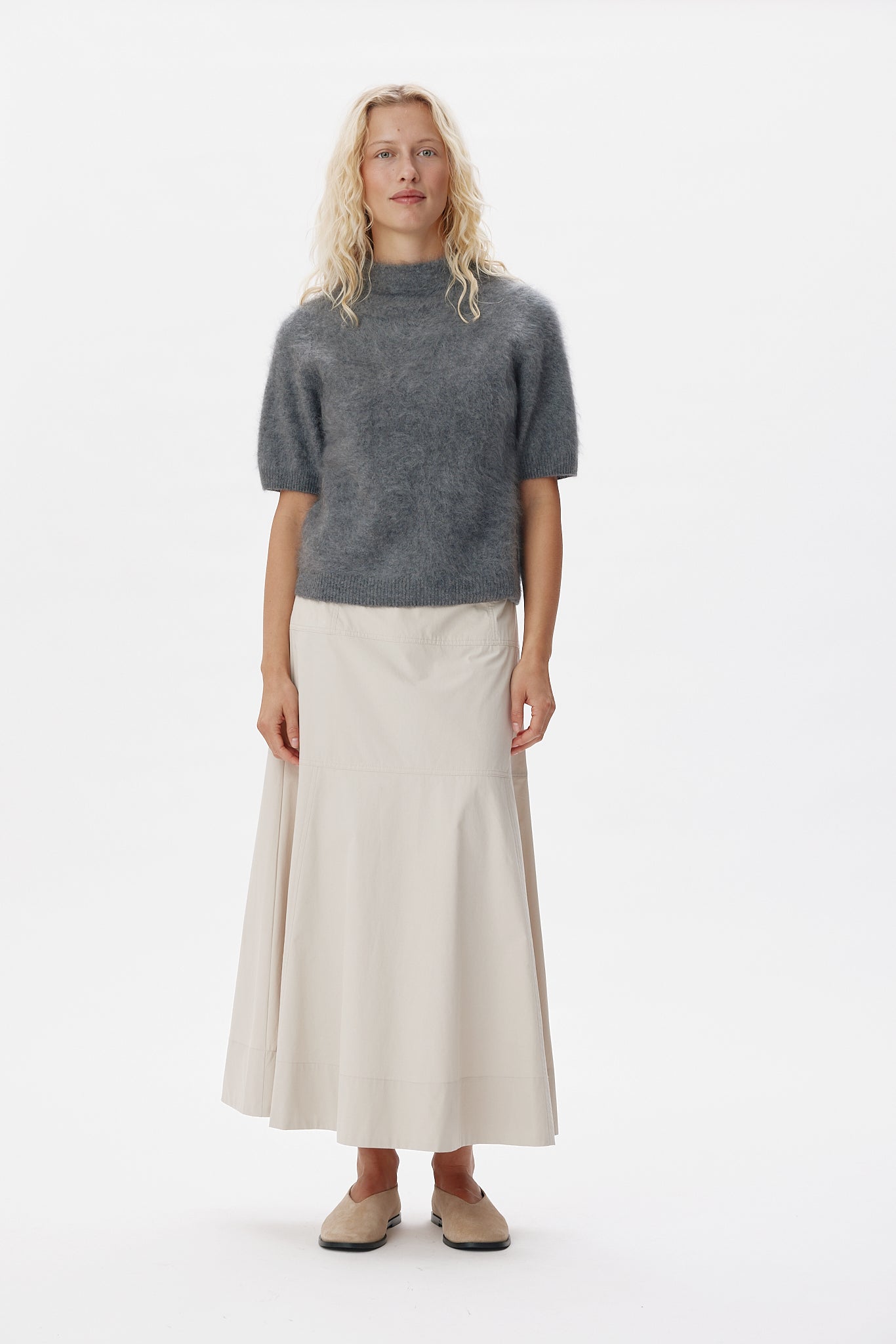 72300_3889_Lookfront.jpg media file