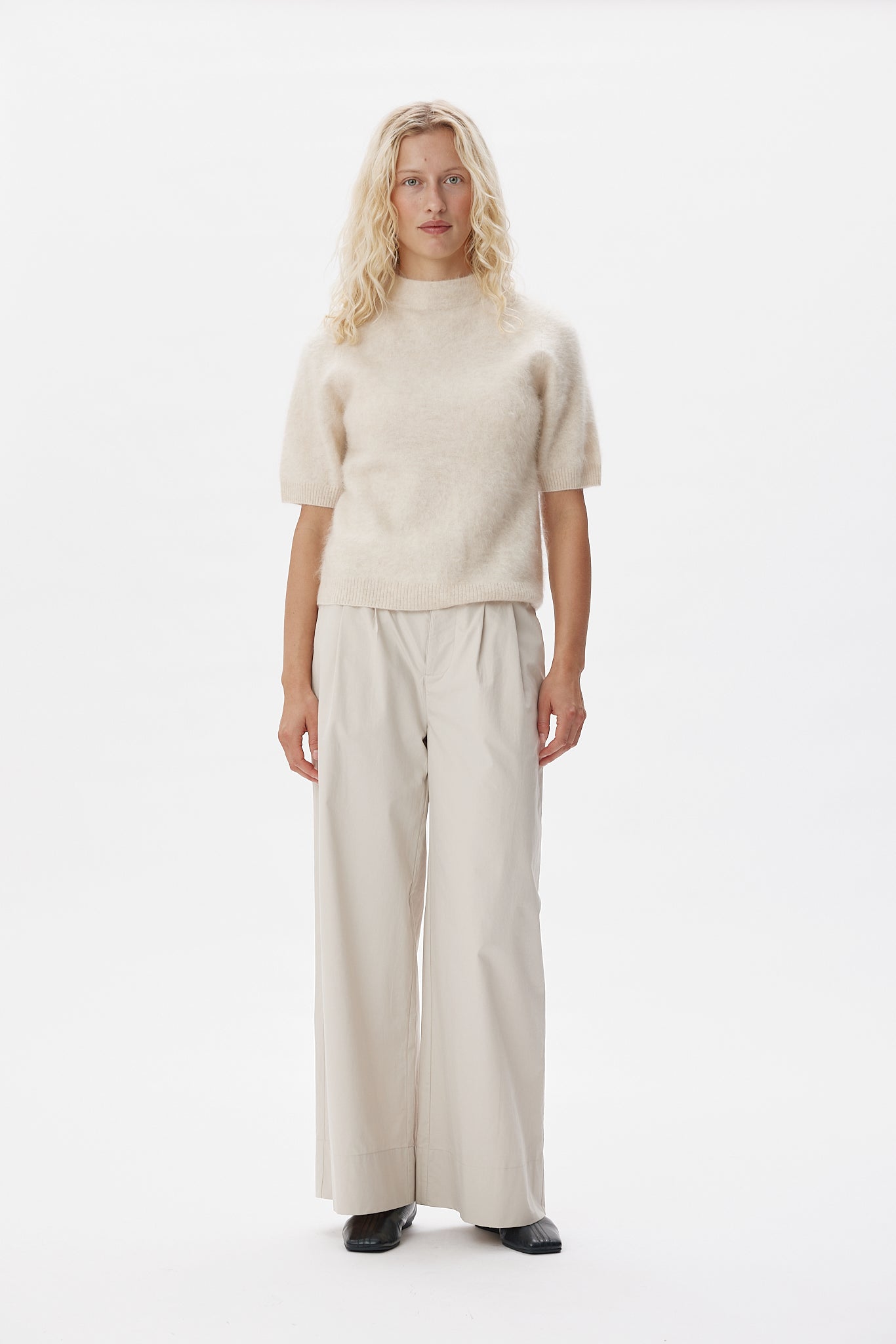 72300_3970_Lookfront.jpg media file