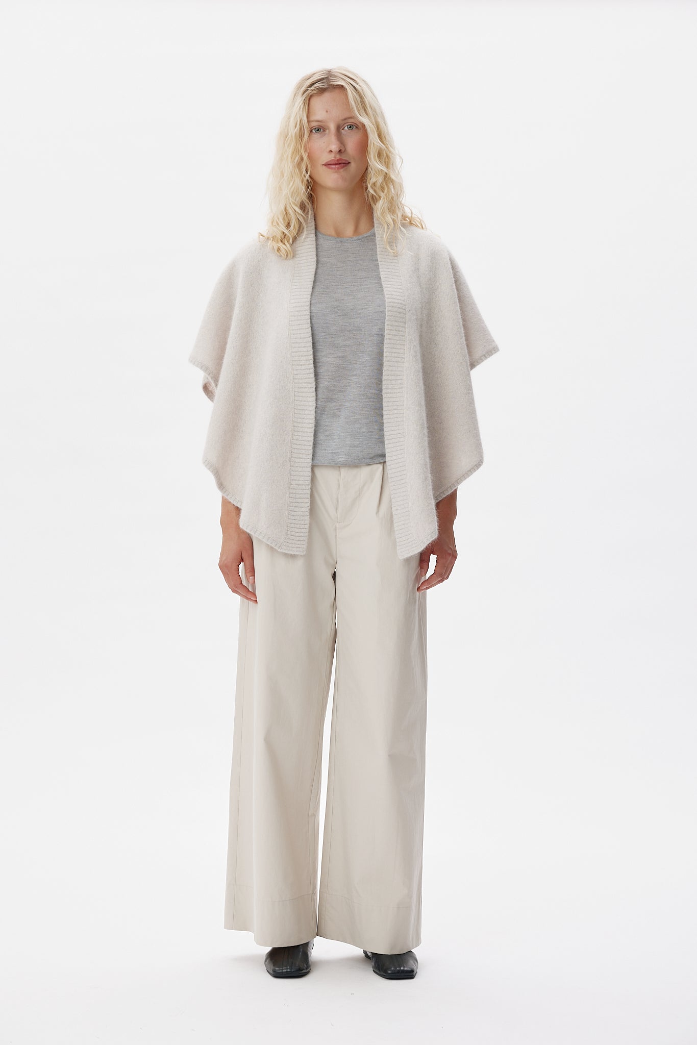 72317_3178_Lookfront.jpg media file