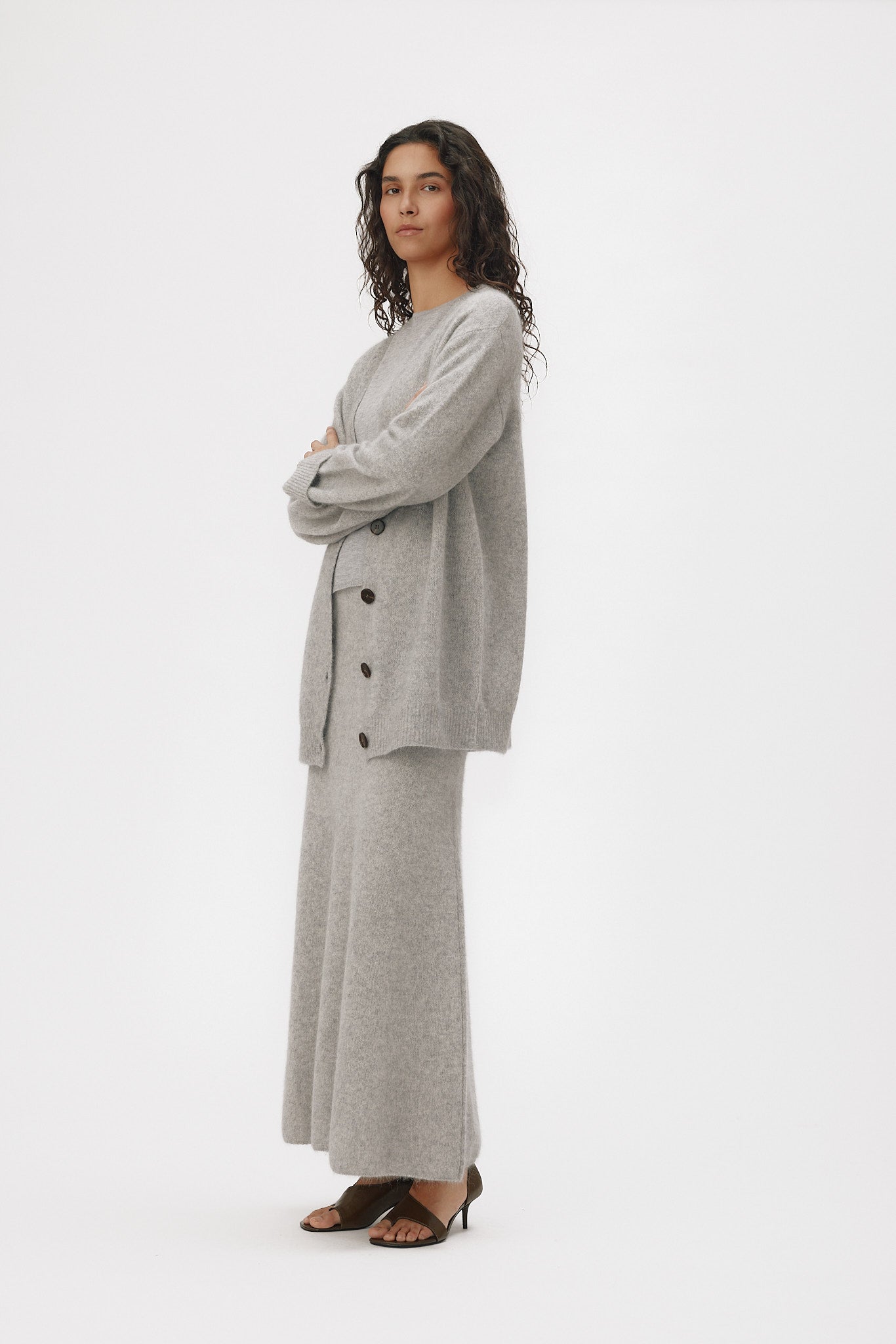 72370_3895_Lookfront.jpg media file
