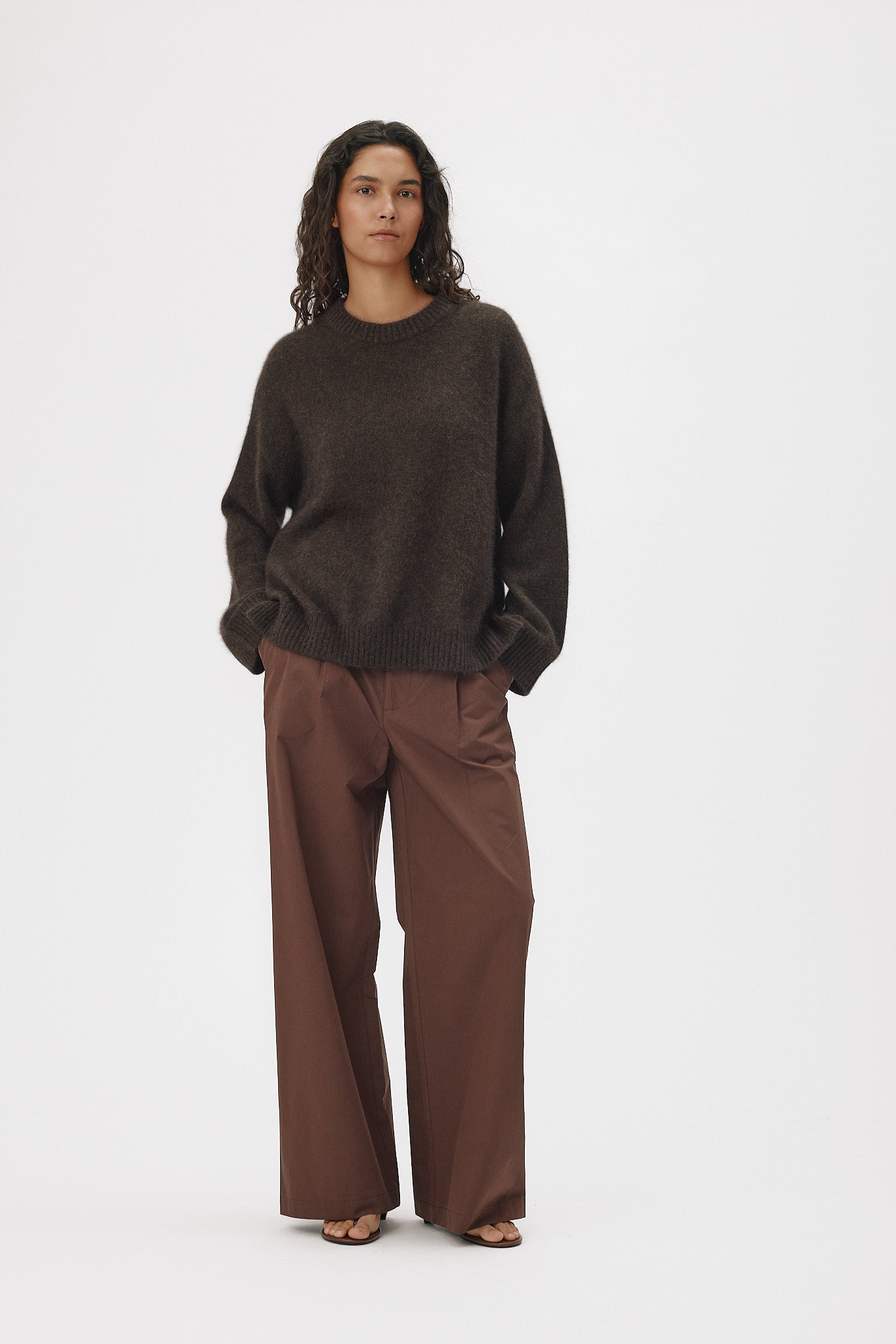 72391_3920_Lookfront.jpg media file