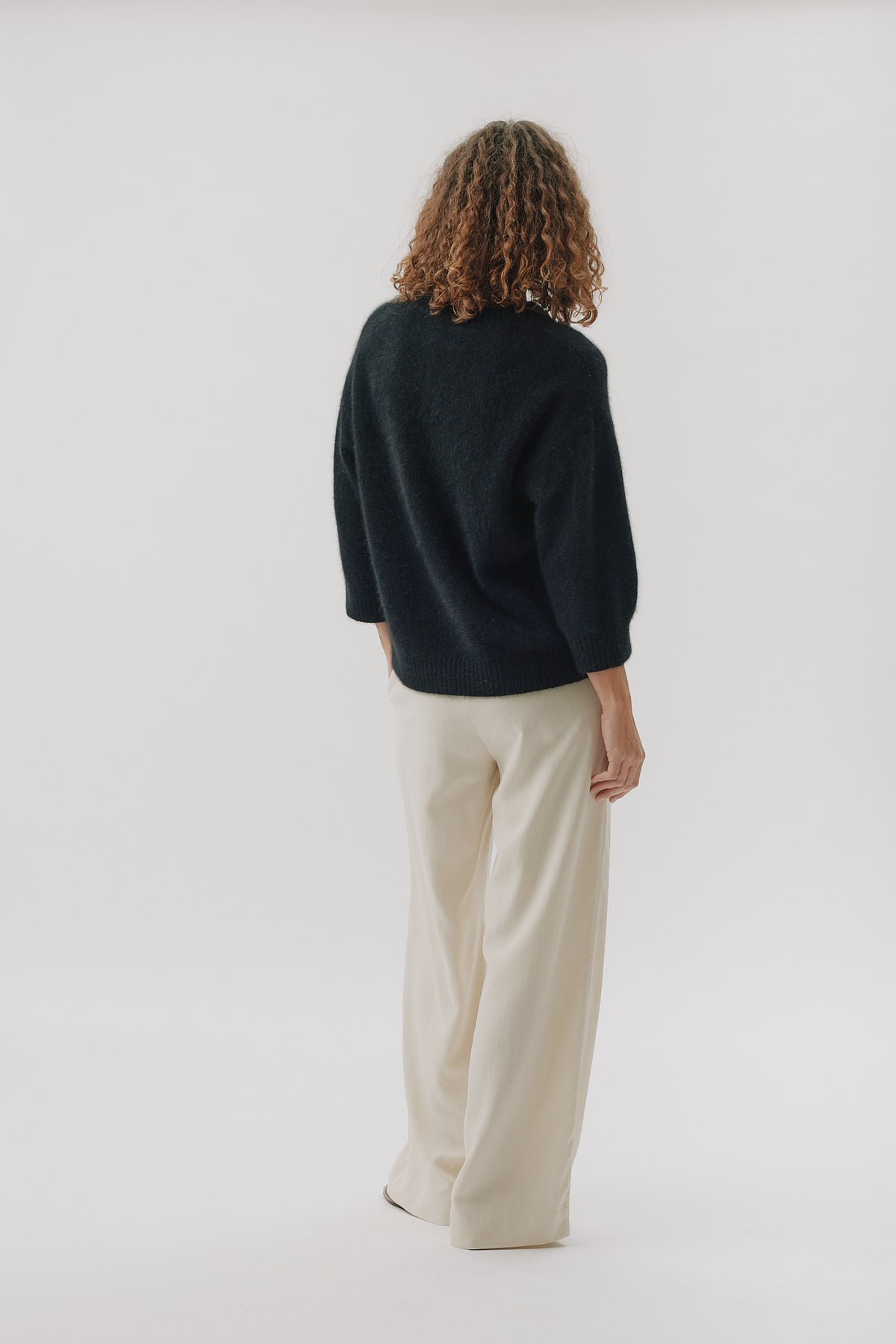 MOLLY SWEATER | Black