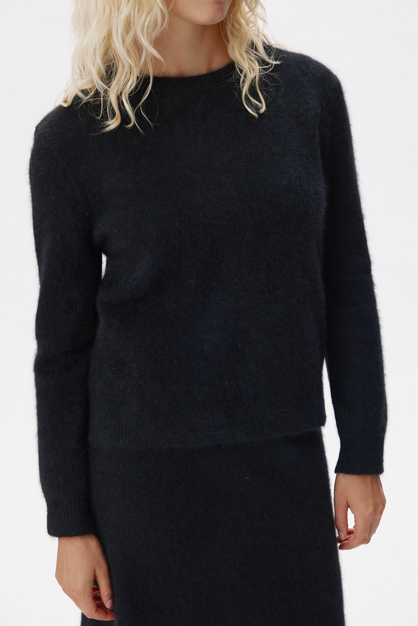 72083_1000_Detail.jpg media file