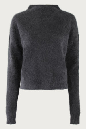 UTTA SWEATER | Black