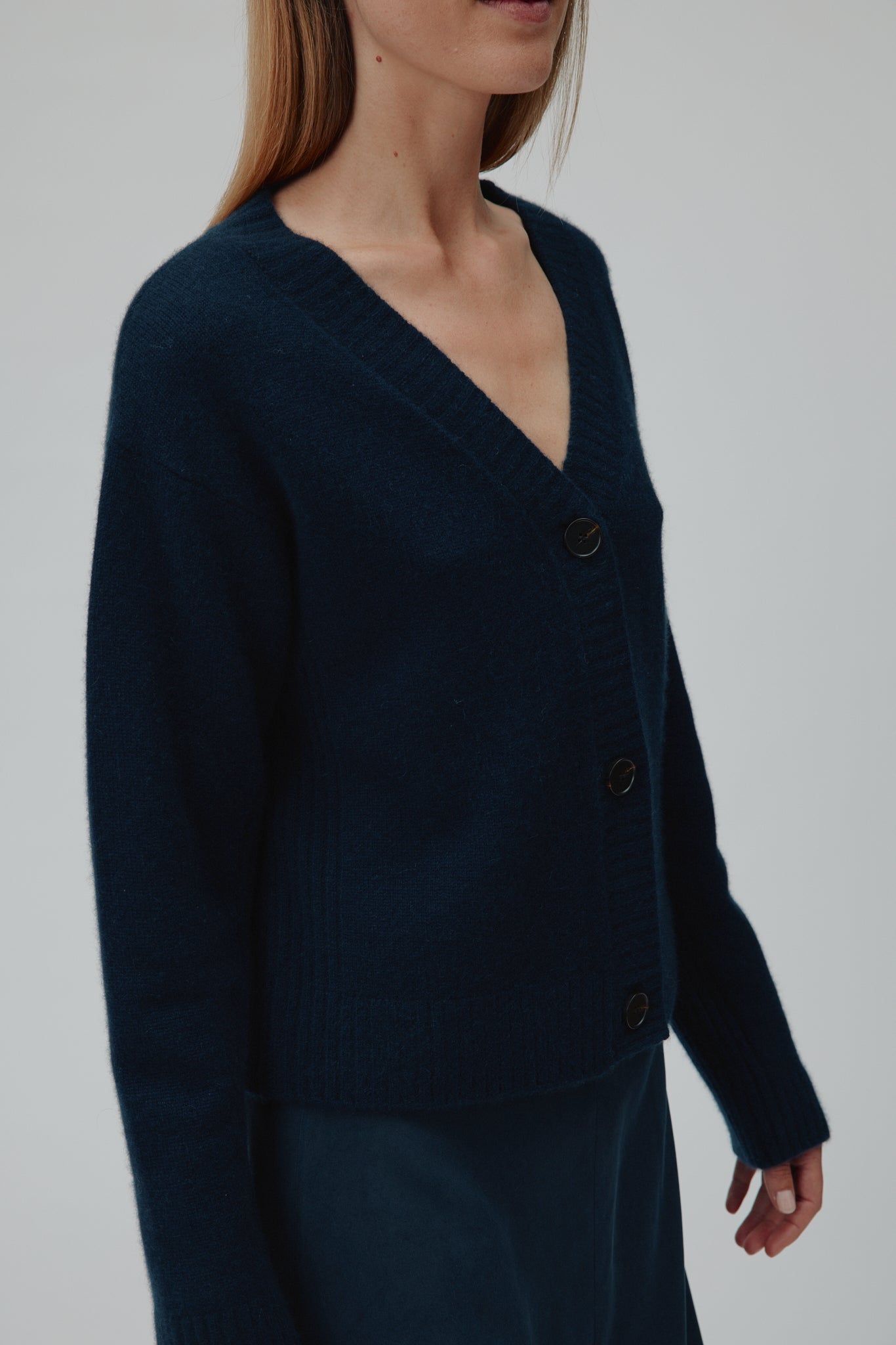 72268_7090_Detail.jpg media file