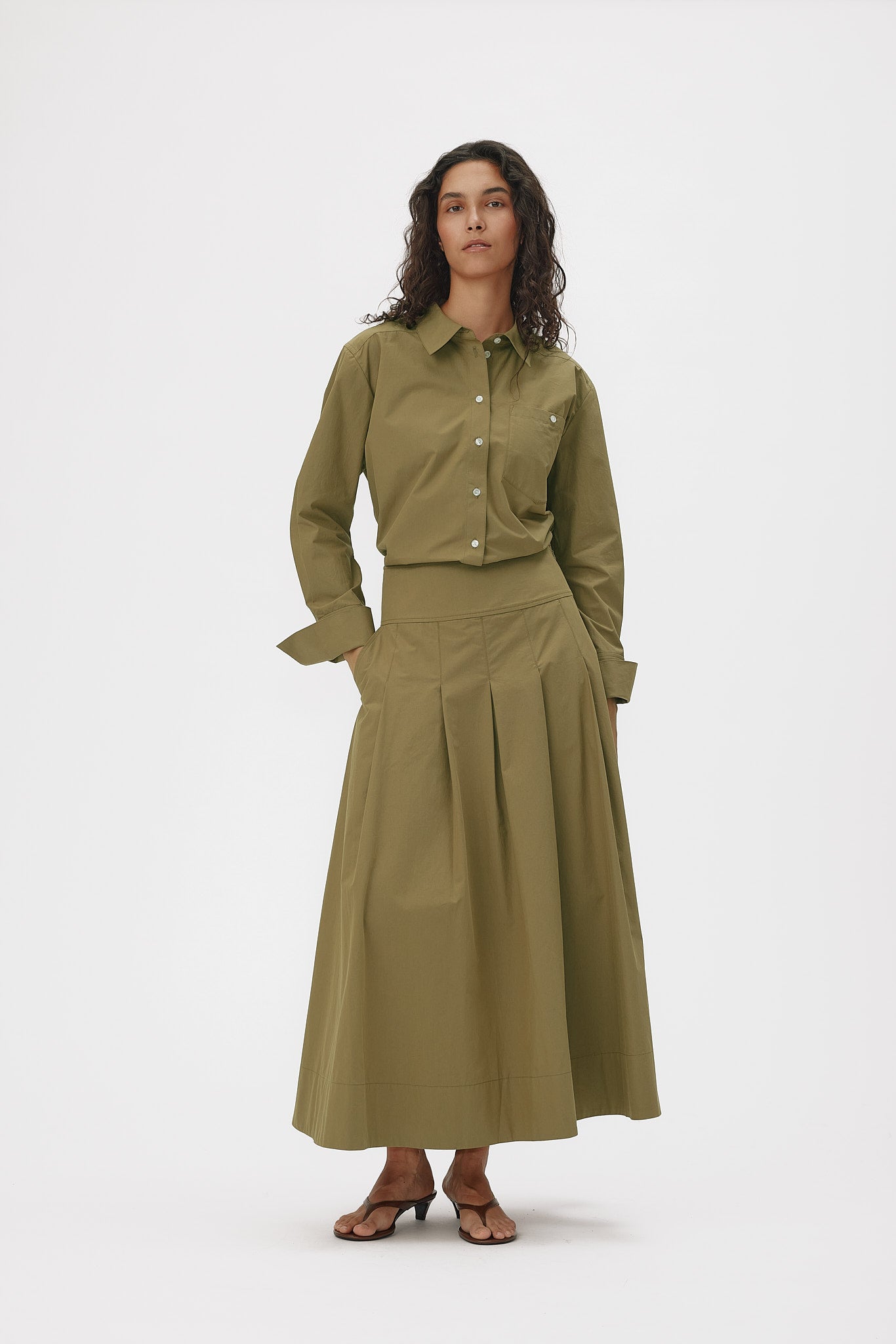 72356_3910_Lookfront.jpg media file