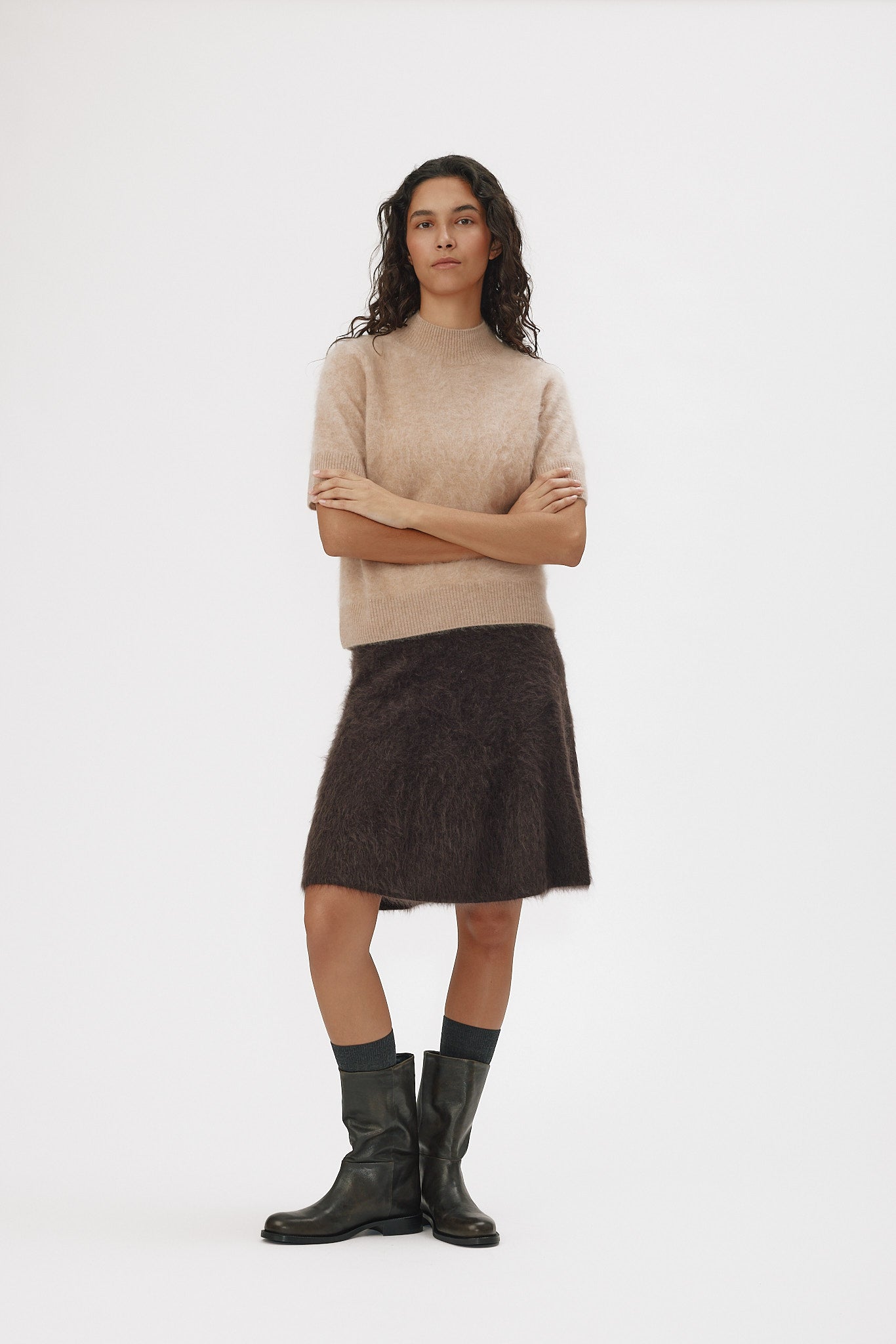 72357_3890_Lookfront.jpg media file